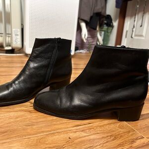 Vintage Cole Haan booties